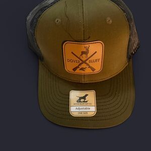 🦌 Dover Bluff Hat Co. Olive Mesh Trucker (New)